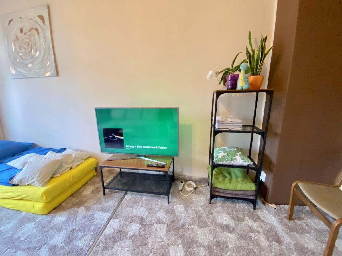 W Centrum Wroclawia W Kamienicy Apartment