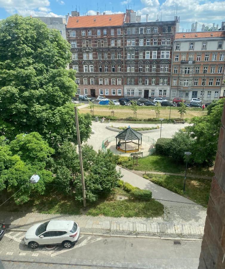 W Centrum Wroclawia W Kamienicy Breslau